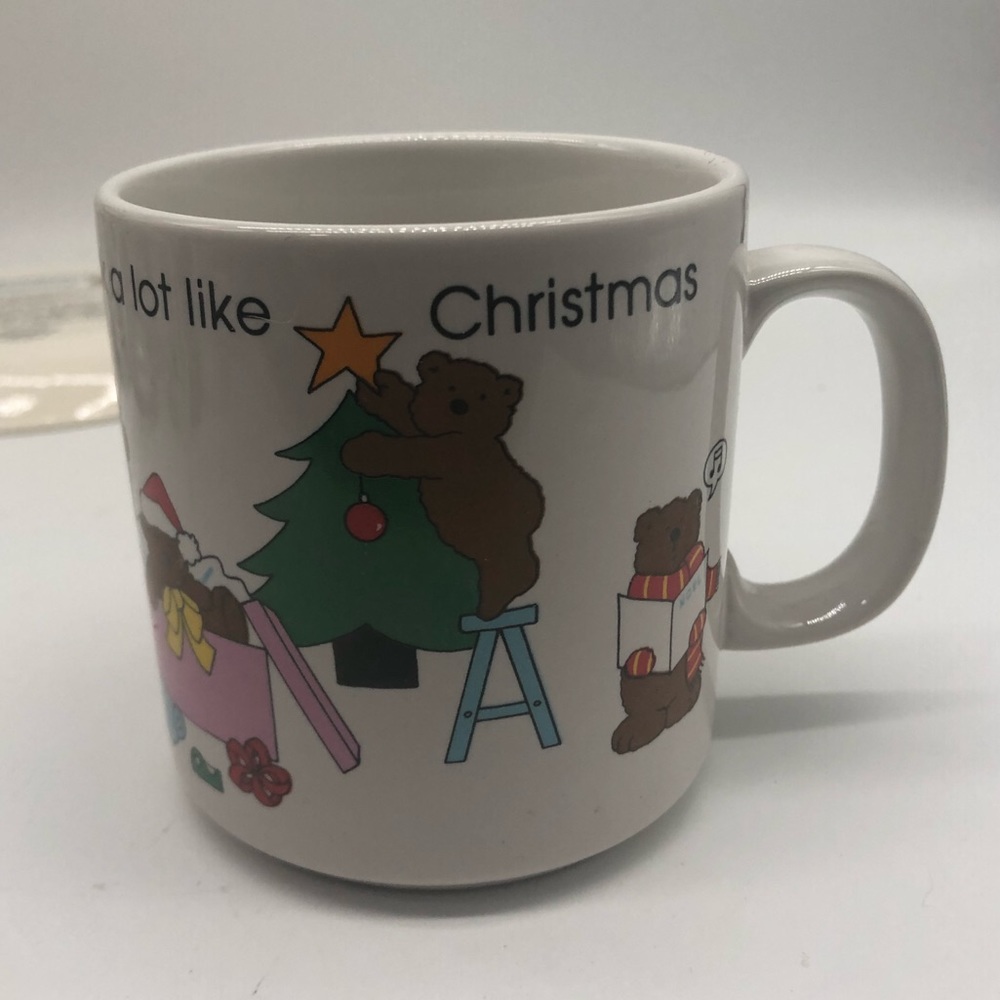 Russ Berrie & Co Coffee Mug It's Beginning To Look A Lot Like Christmas 12oz